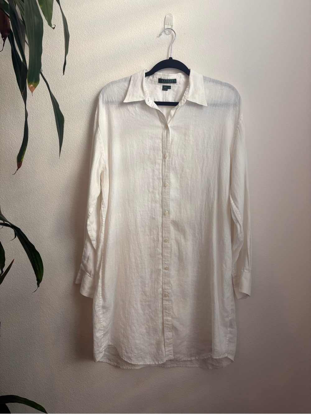 Lauren Ralph Lauren 100% Linen Quiet Luxury Minimalist White Button Down Shirt